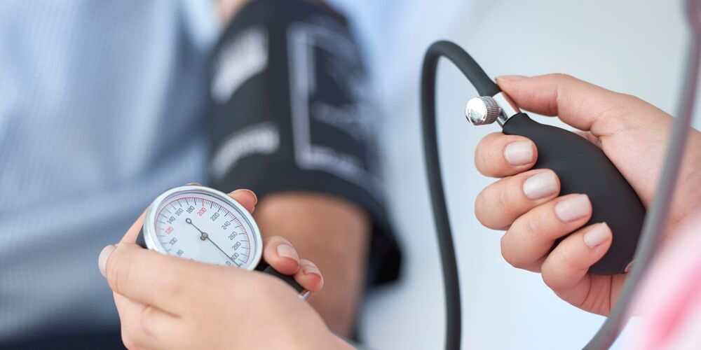 High Blood Pressure: Improve and Eliminate It without Drugs